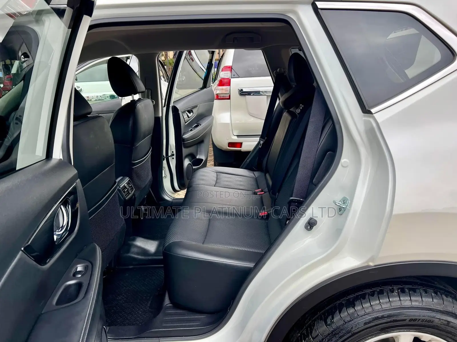 Nissan X-Trail 2.0 Petrol AWD 2017 White