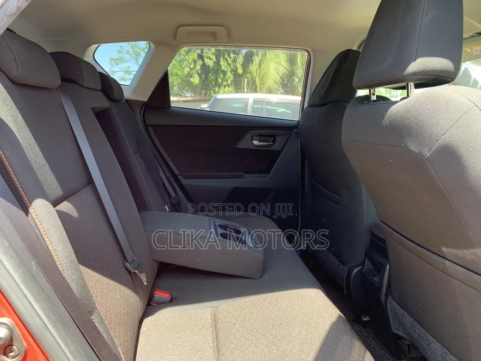Toyota Auris 2017 Red
