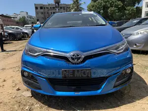 Toyota Auris 2017 Blue
