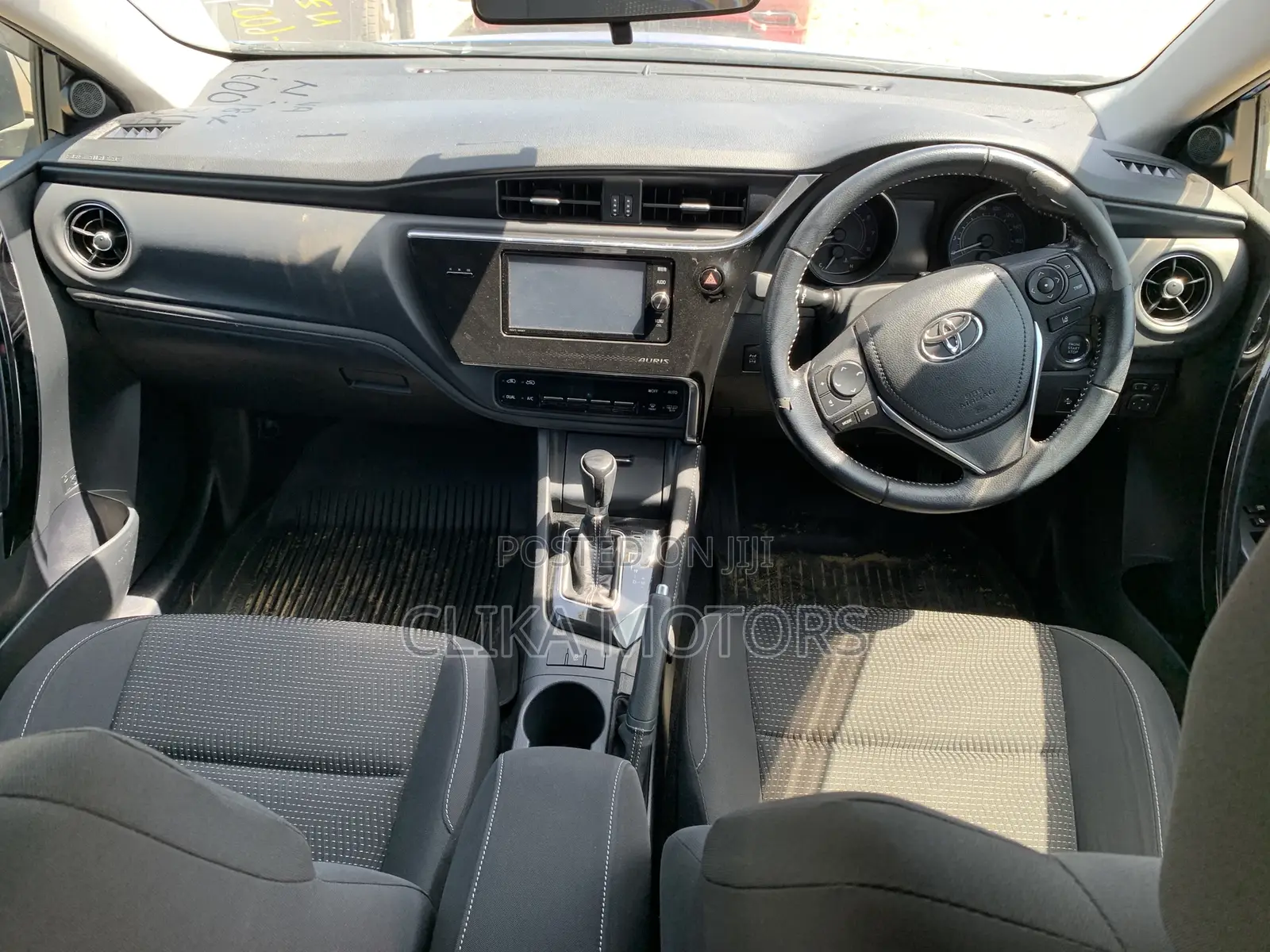 Toyota Auris 2017 Blue