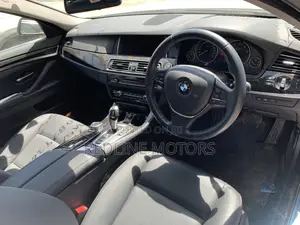 BMW 523i 2017 Pearl