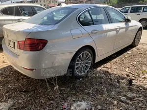 BMW 523i 2017 Pearl