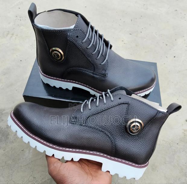 Louis Vuitton Boots - thumbnail 3