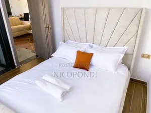 Furnished 2bdrm Apartment in Valley Arcade for rent