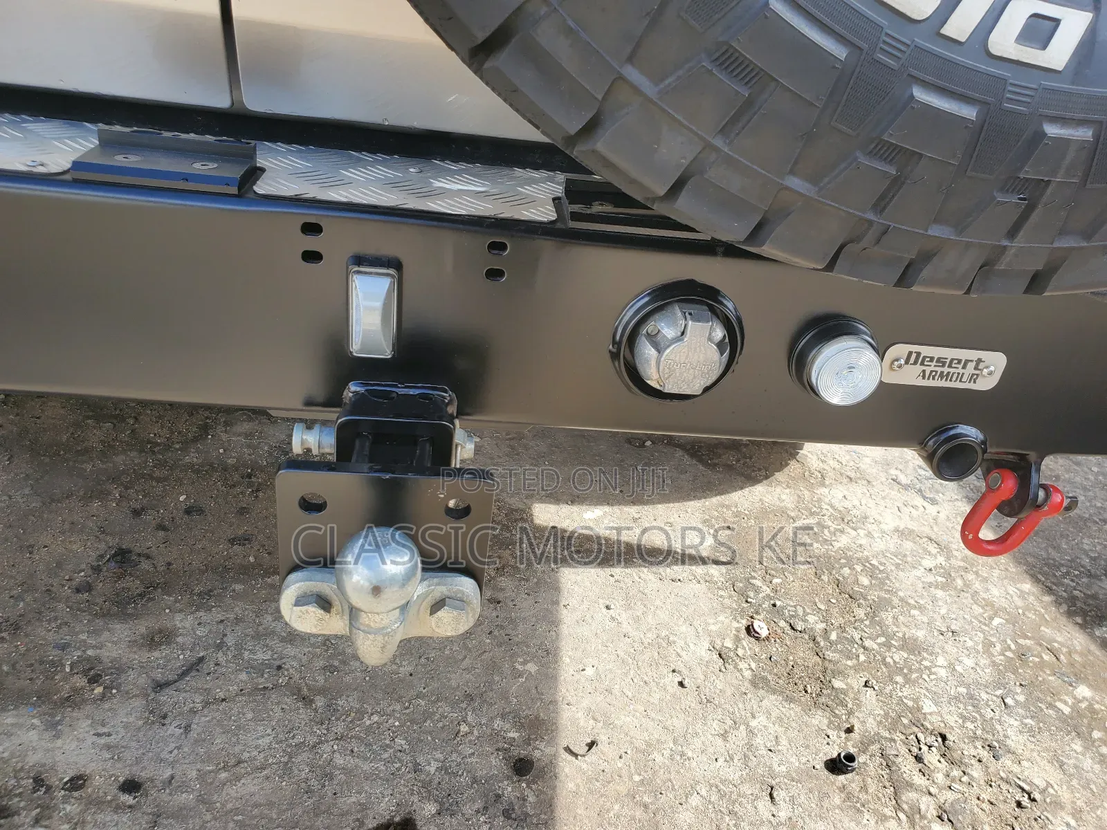 Toyota Land Cruiser 4.5 V8 TD 2018 Gold