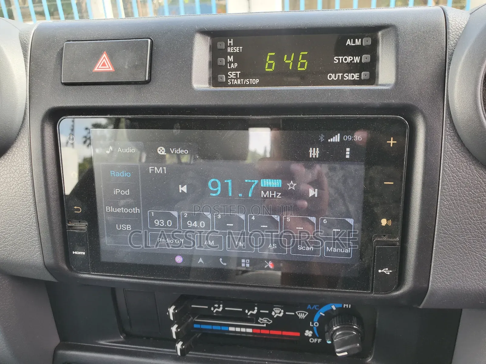 Toyota Land Cruiser 4.5 V8 TD 2018 Gold