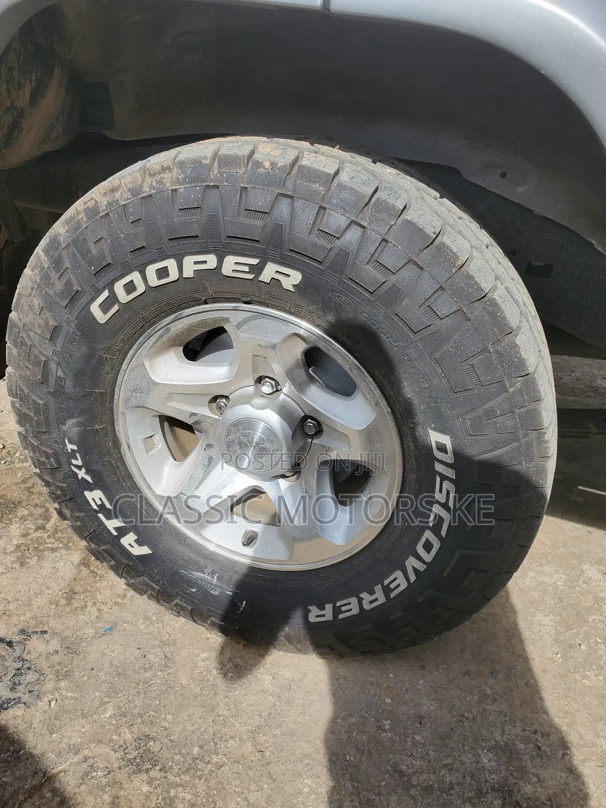 Toyota Land Cruiser 4.5 V8 TD 2018 Gold