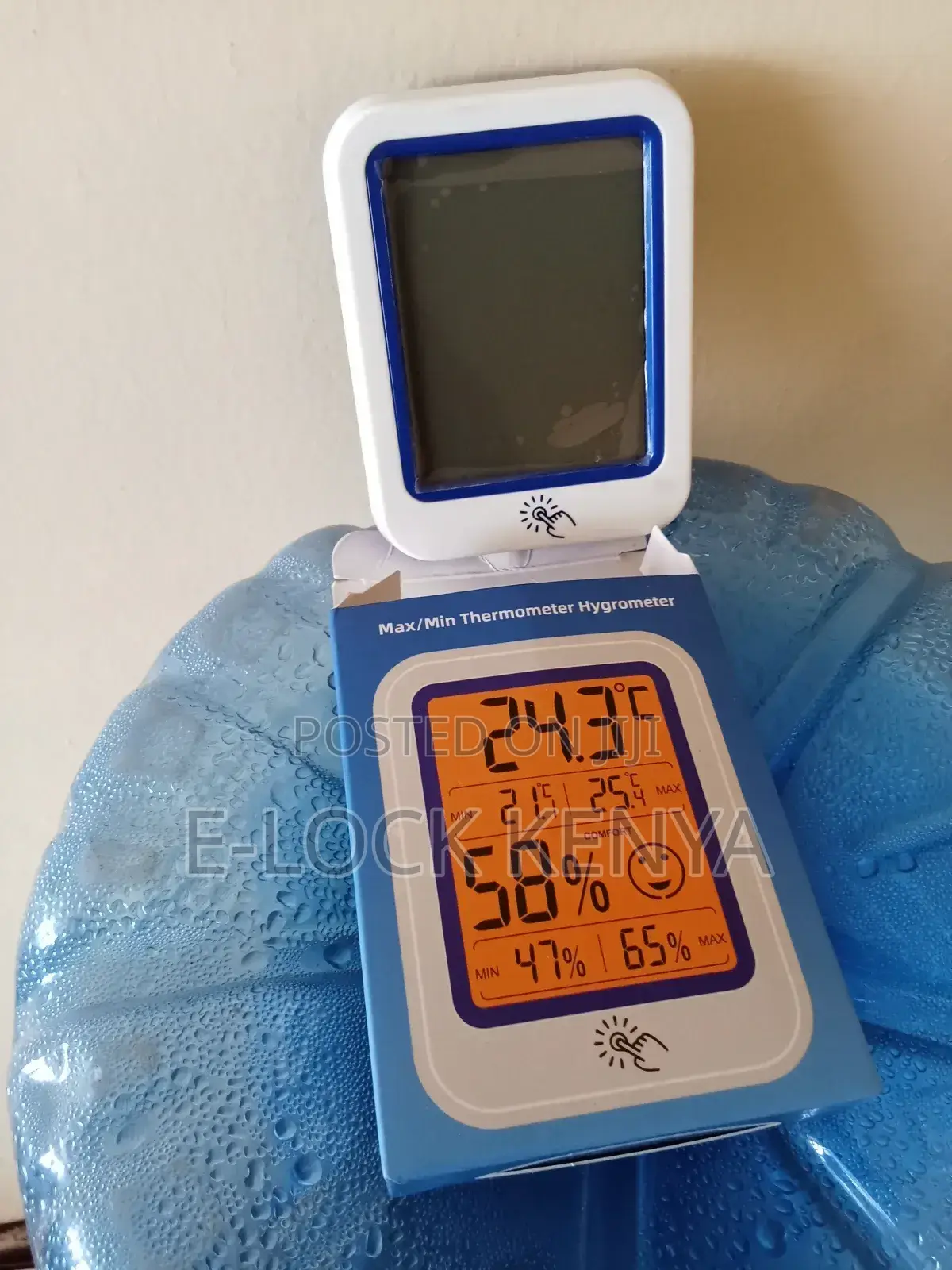 Nursery Thermometer With Humidity Monitoring Features
