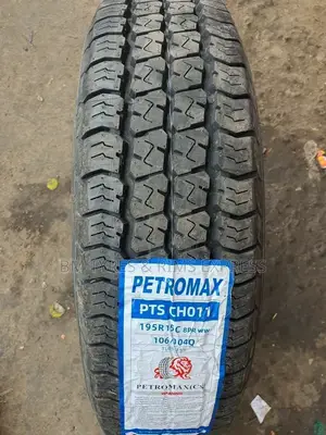 195 R15 Petromax Tyres (Commercial)