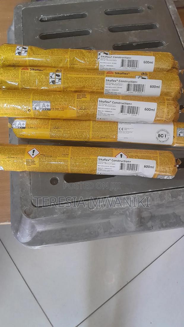 Sika Sikaflex Construction Plus 600ml Sausage - thumbnail 3