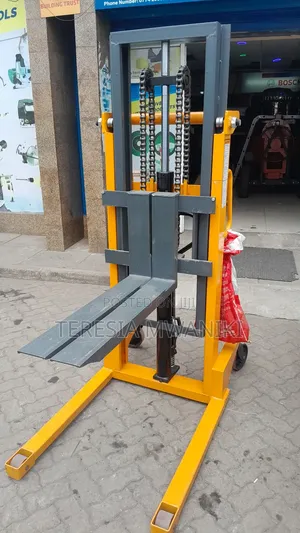 Manual Hydraulic Pallet Stacker