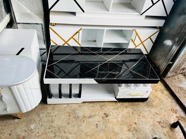 Coffee Table White Black Marble Top Black - main view