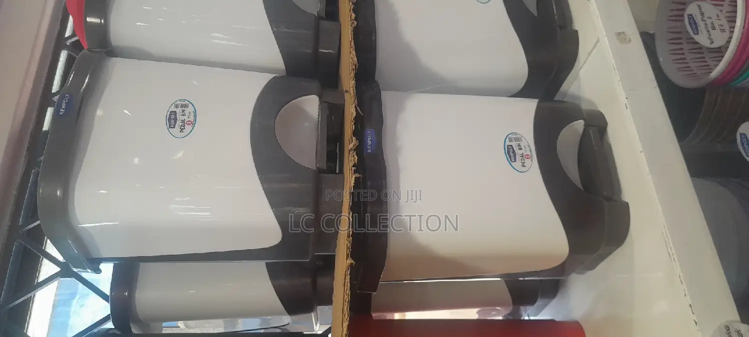 Dust Bins/Gabage Bins