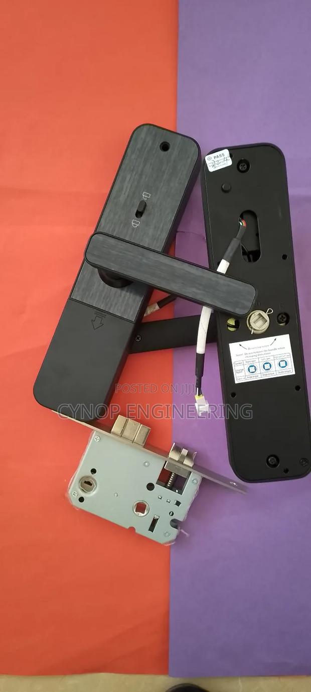 Passcode Lock for Hotel Room Security - main view