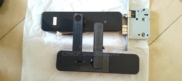 Mobile App Lock for Home Entry