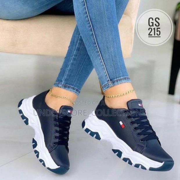 Classy Ladies Casual Sneaker Shoe - thumbnail 2