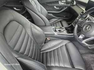 Mercedes-Benz C200 2017 White