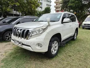 Toyota Land Cruiser Prado 2014 White