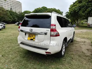 Toyota Land Cruiser Prado 2014 White