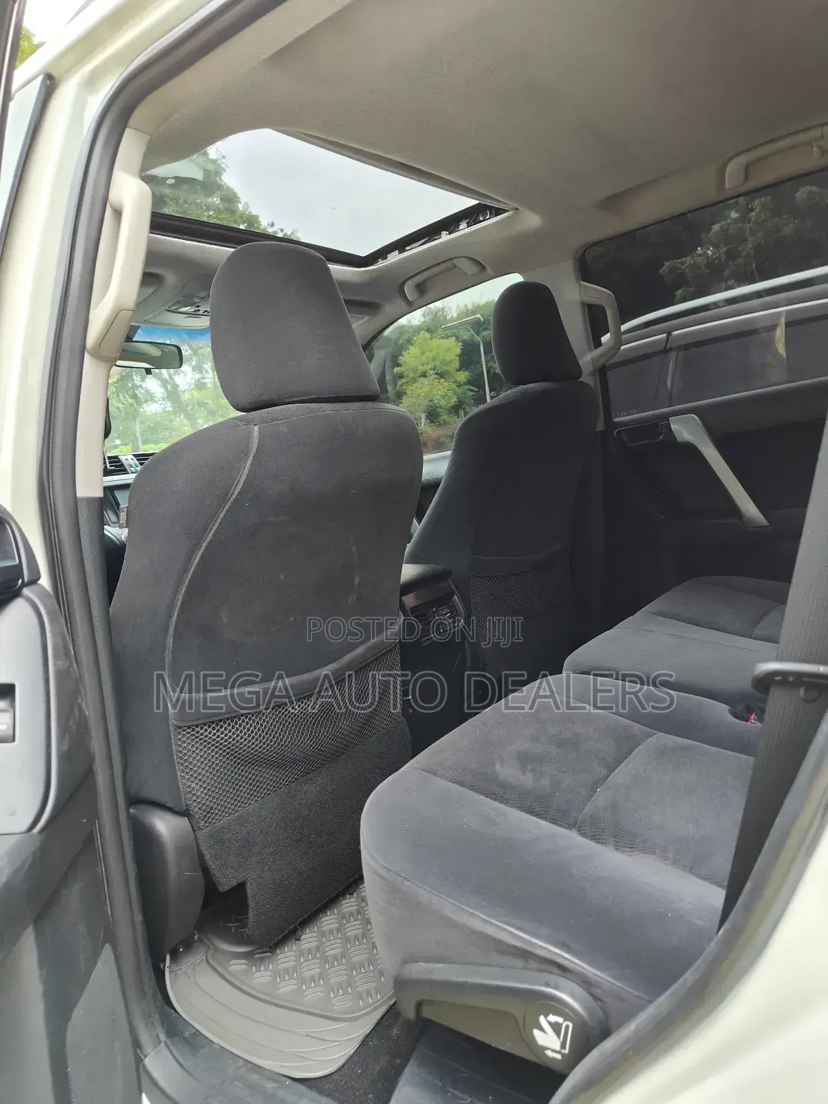 Toyota Land Cruiser Prado 2014 White