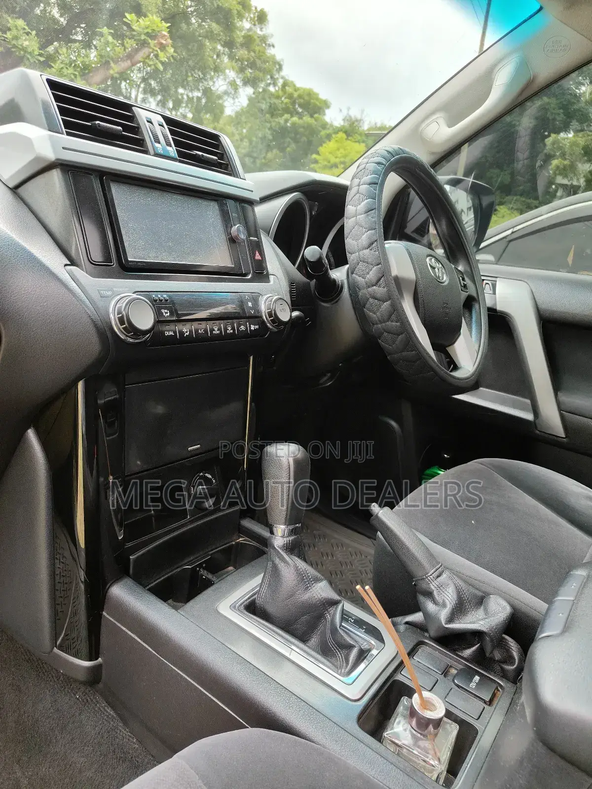 Toyota Land Cruiser Prado 2014 White