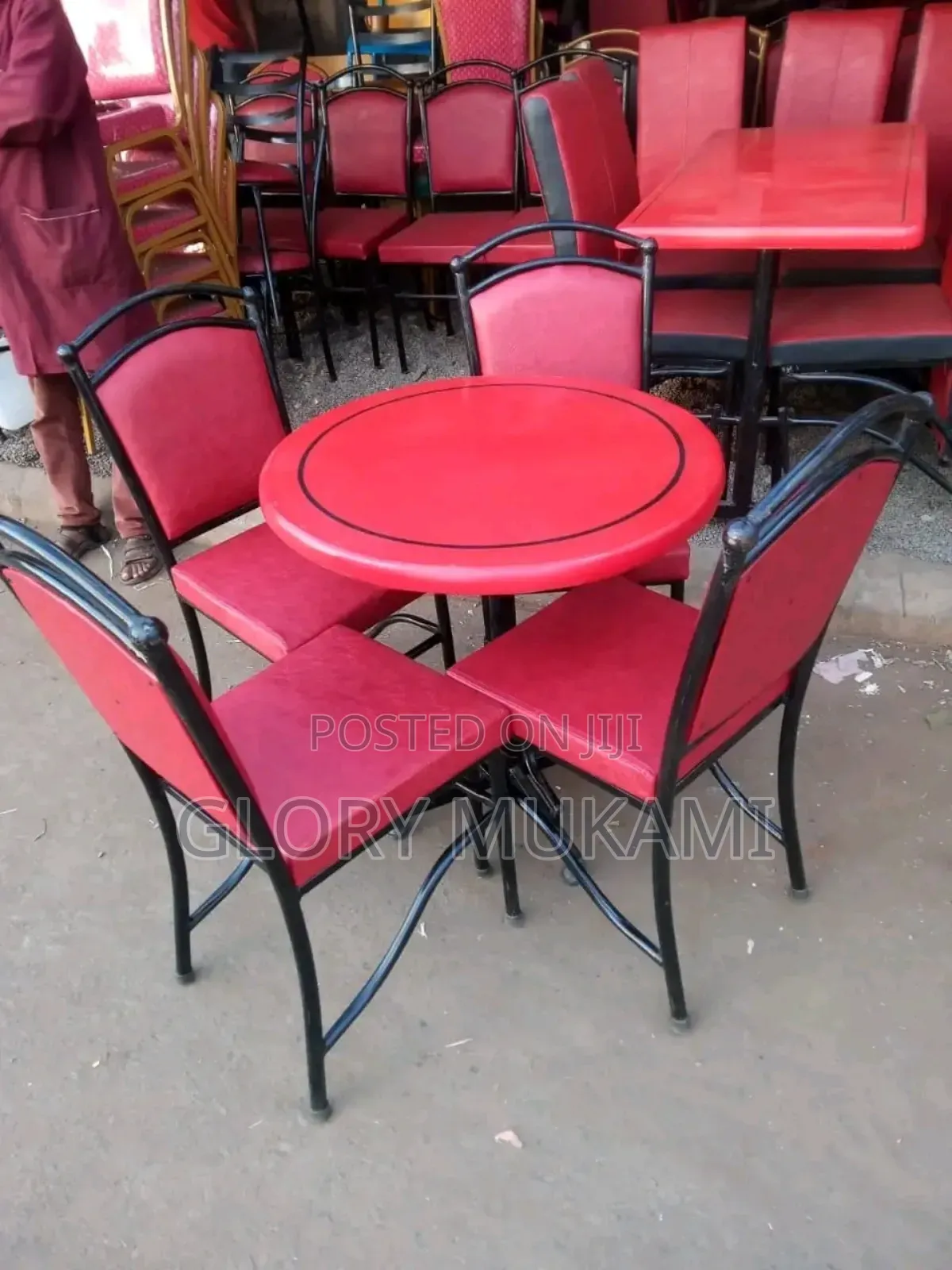 Quality Bar and Restaurant Seats