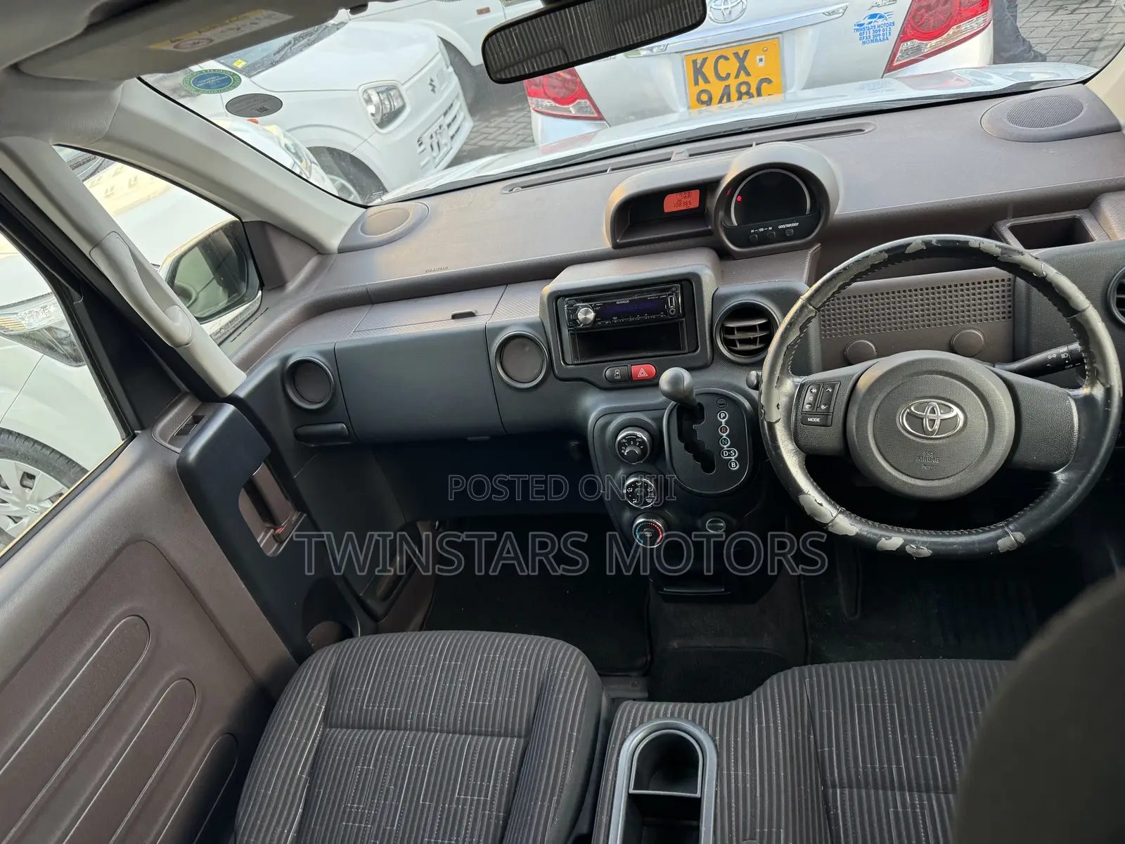 Toyota Spade 1.5 2019 Silver