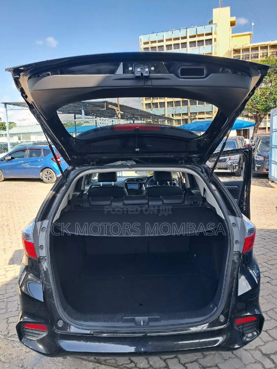 Honda Fit Shuttle 2017 Black