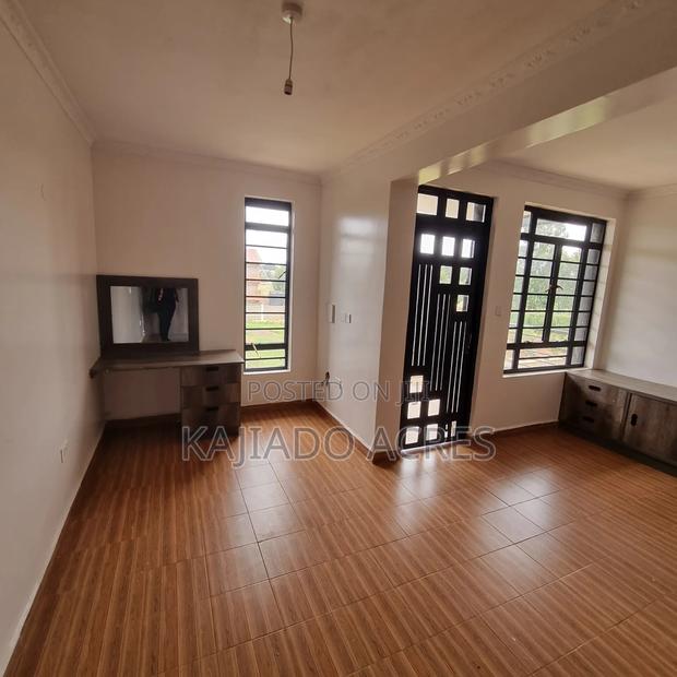 5bdrm Mansion in Kibiku for sale - thumbnail 10