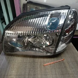 Nissan Ex Trail Nt30 Headlight Xenon 2006.