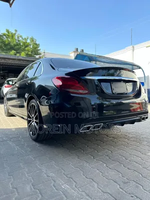 Mercedes-Benz C250 2018 Black