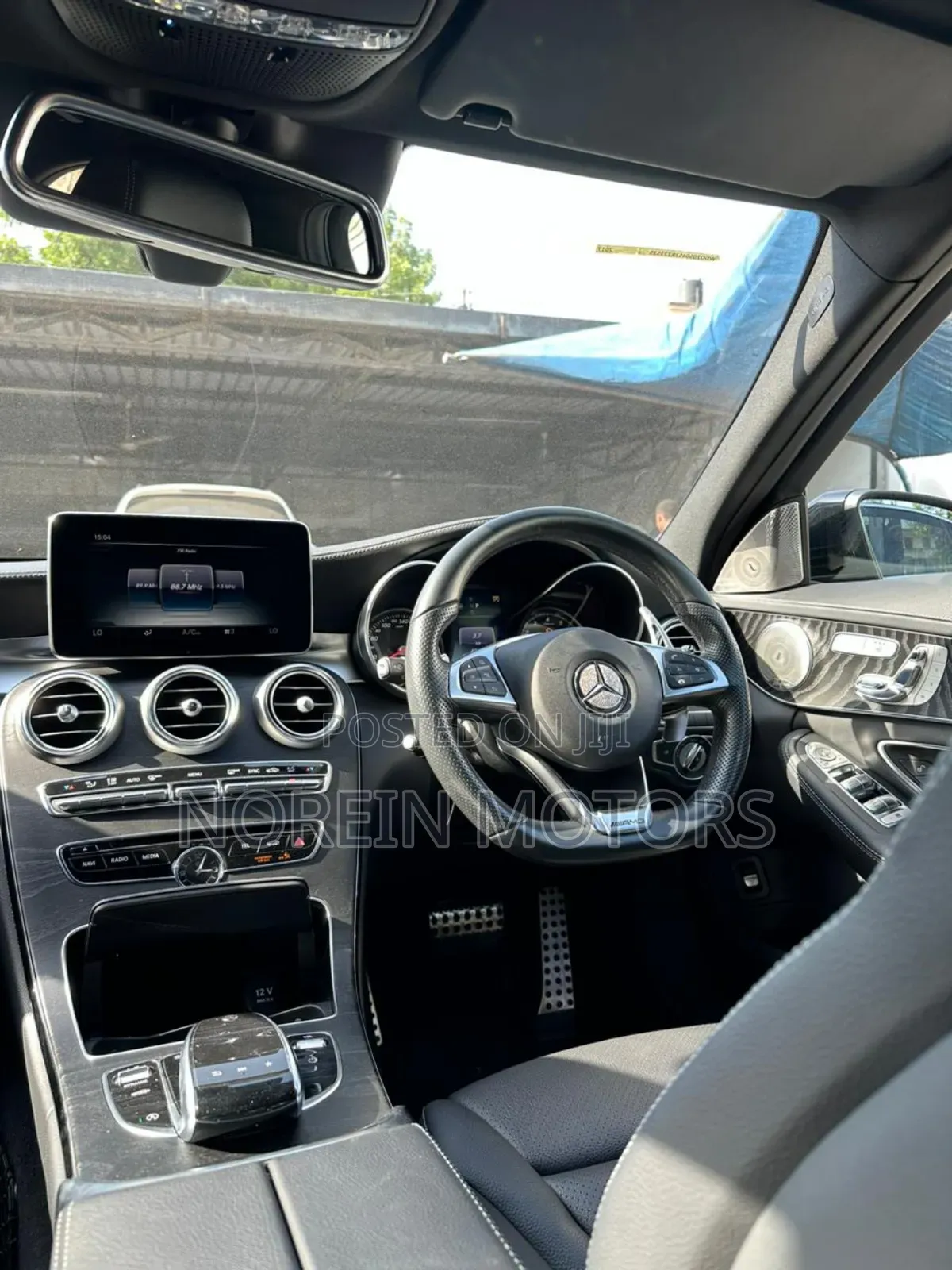 Mercedes-Benz C250 2018 Black