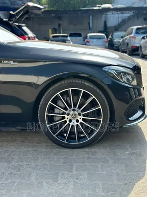 Mercedes-Benz C250 2018 Black