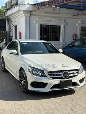 Mercedes-Benz C250 2018 White