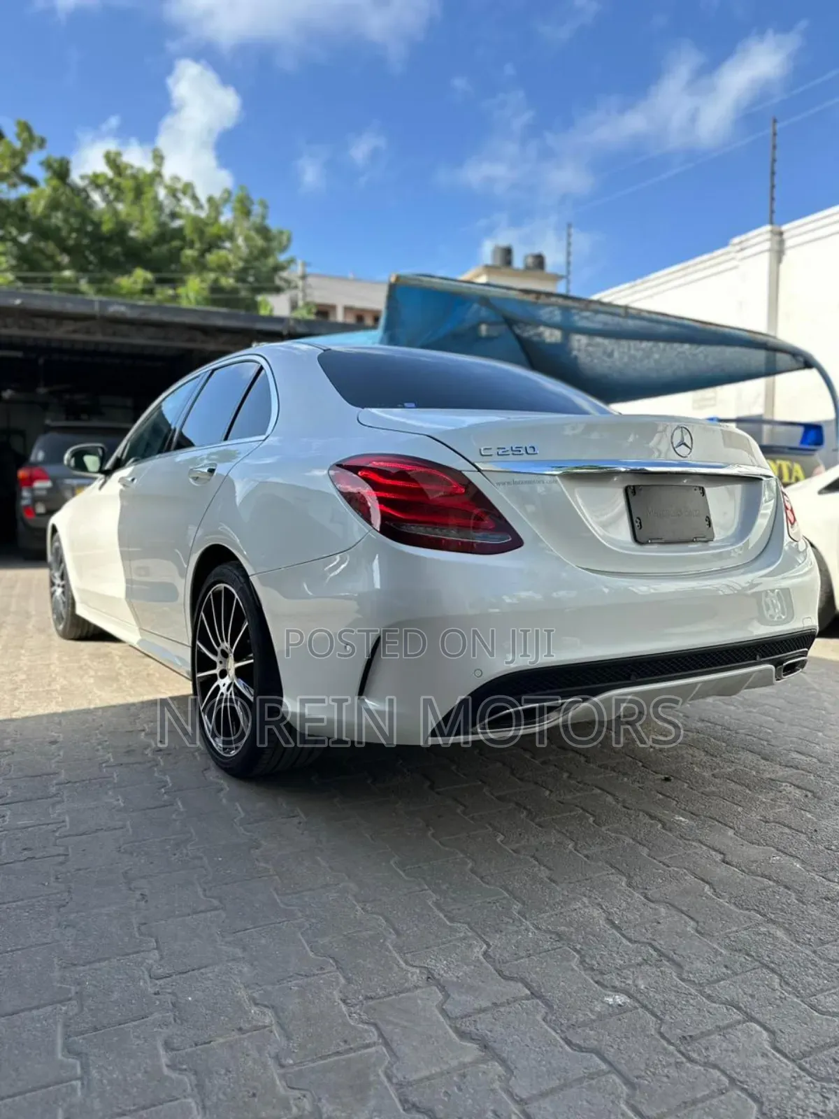 Mercedes-Benz C250 2018 White