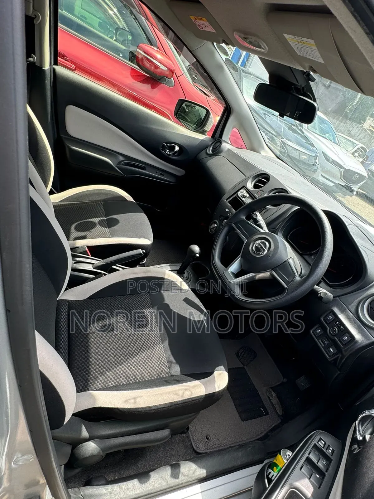 Nissan Note 2017 Gold