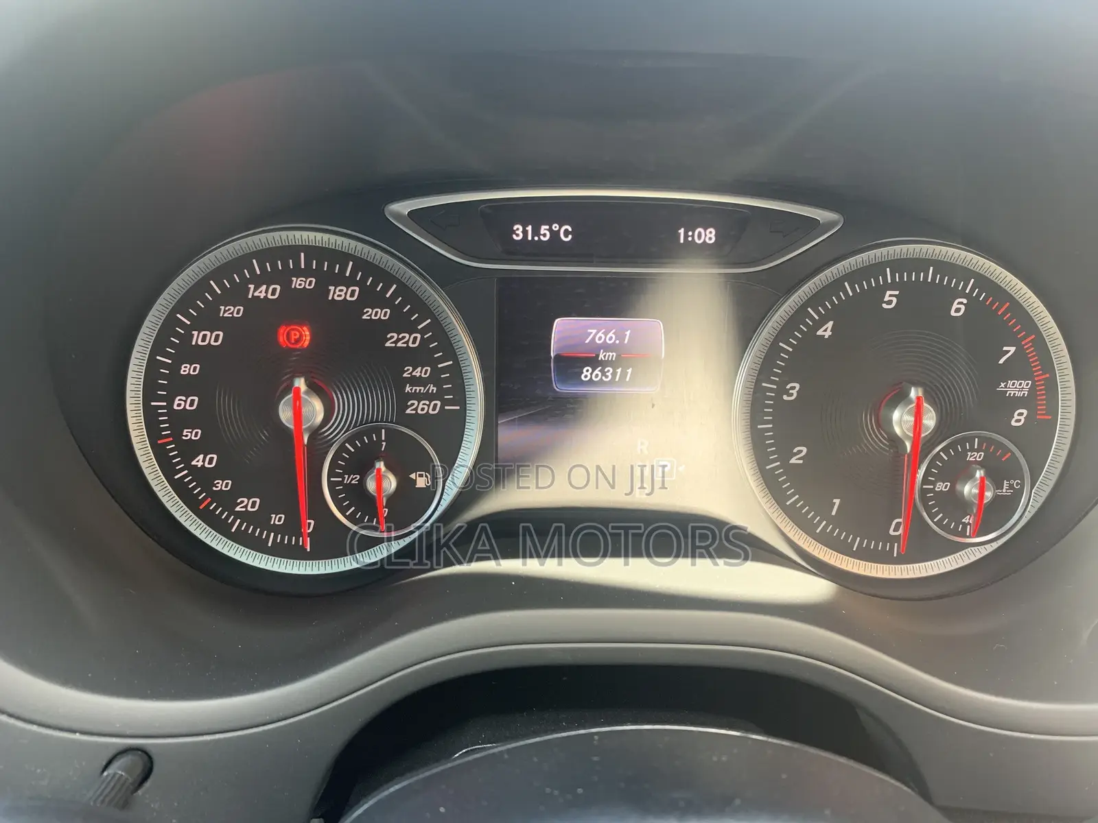 Mercedes-Benz B-Class Base B 250e 2017 Silver