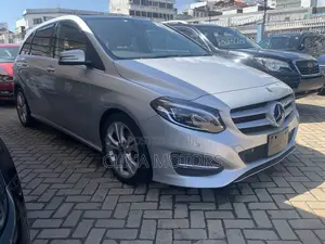 Mercedes-Benz B-Class Base B 250e 2017 Silver