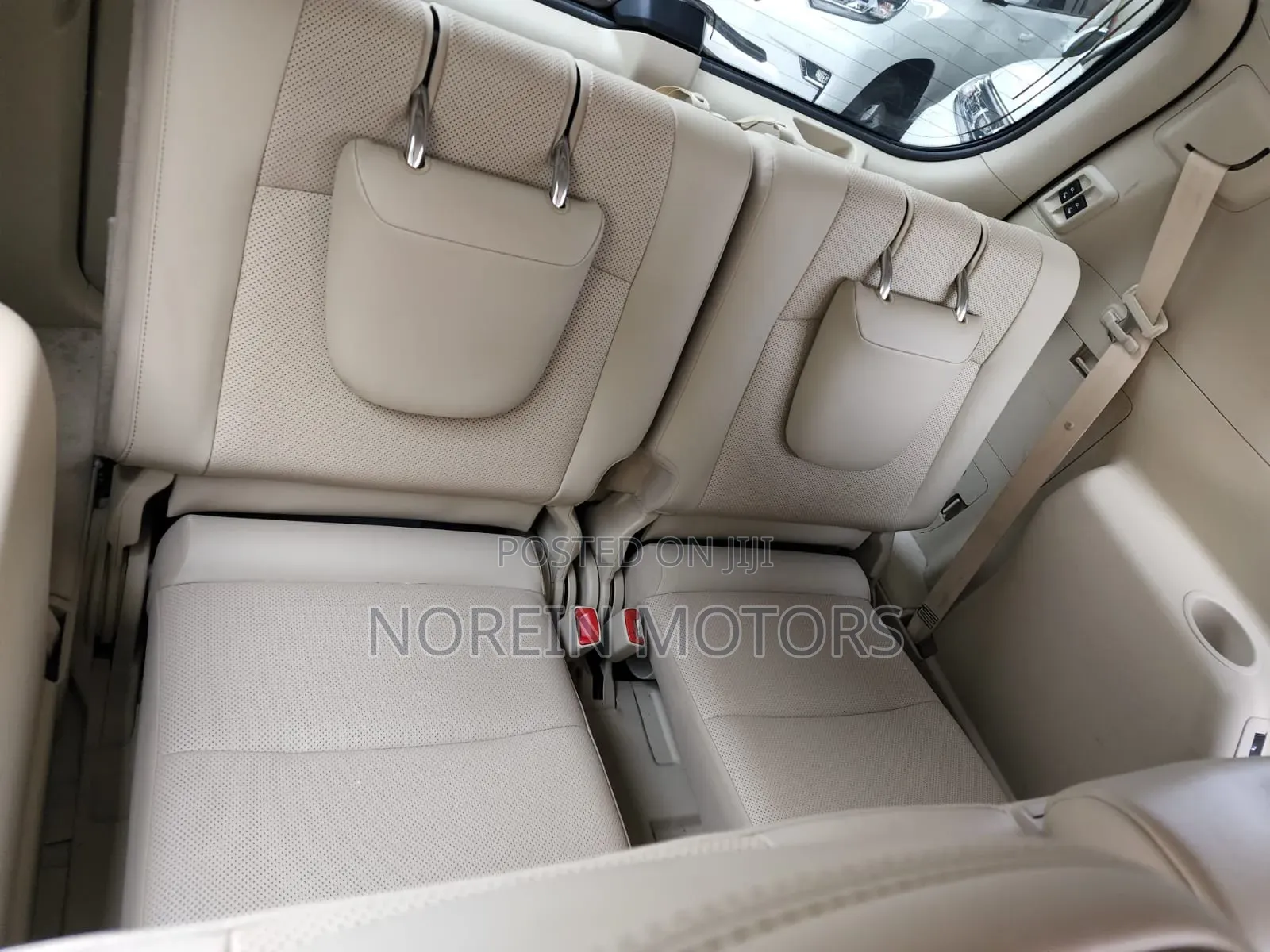 Toyota Land Cruiser Prado 2019 White