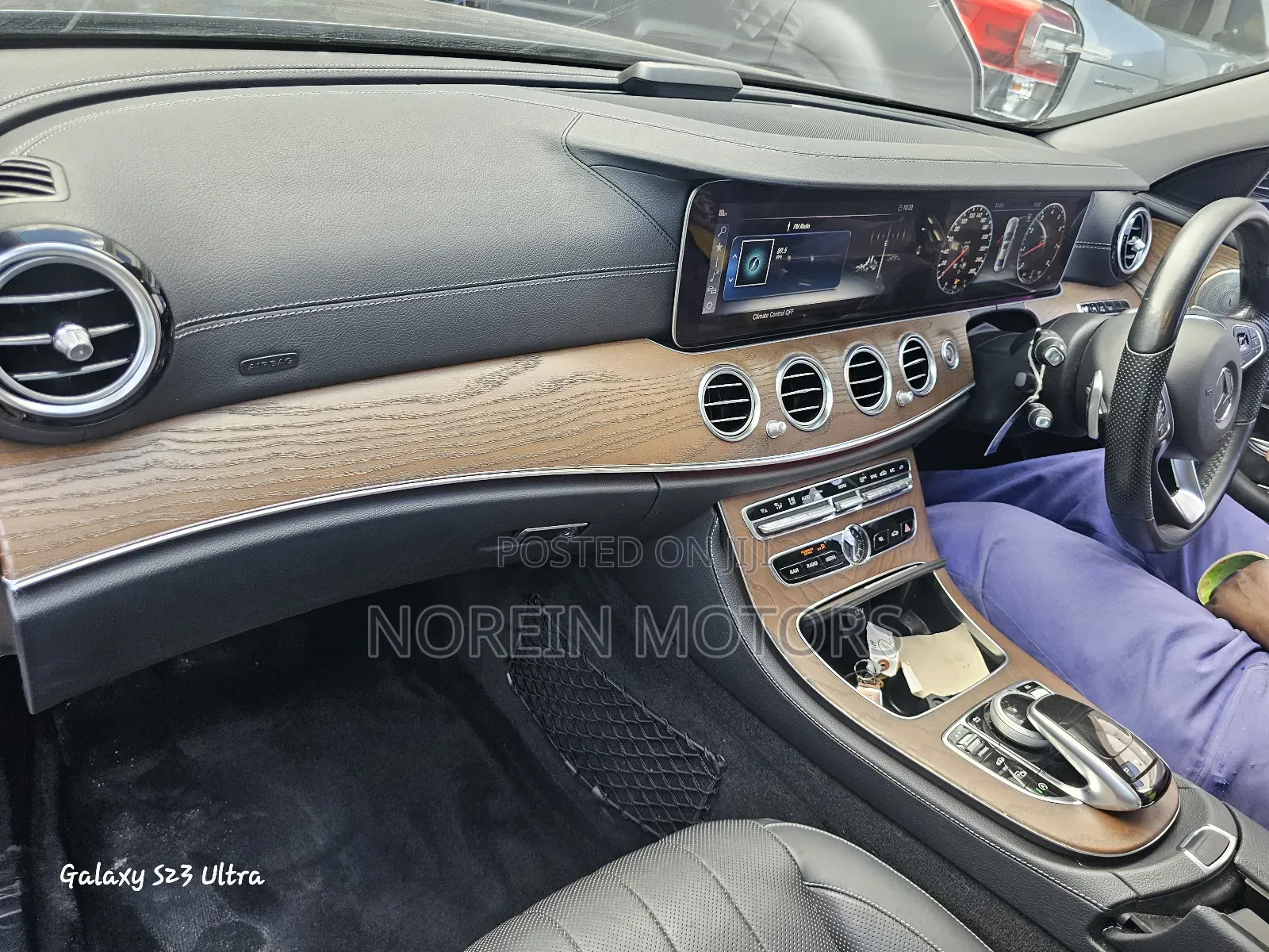Mercedes-Benz E400 2018 Black