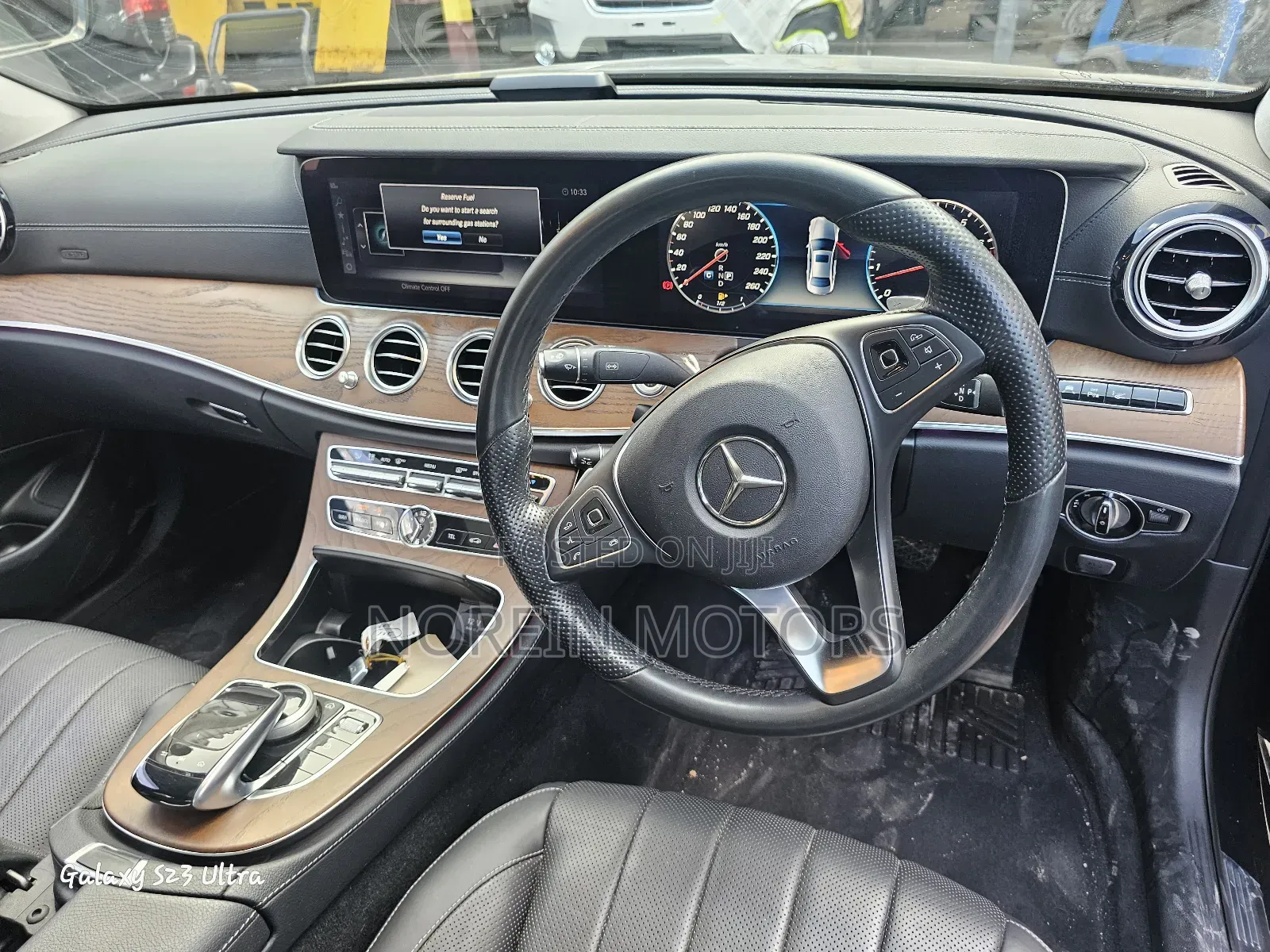 Mercedes-Benz E400 2018 Black