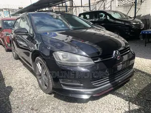 Volkswagen Golf R 4-Door 2016 Black