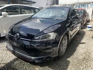 Volkswagen Golf R 4-Door 2016 Black