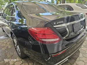 Mercedes-Benz E200 2018 Matt Black