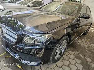 Mercedes-Benz E200 2018 Matt Black