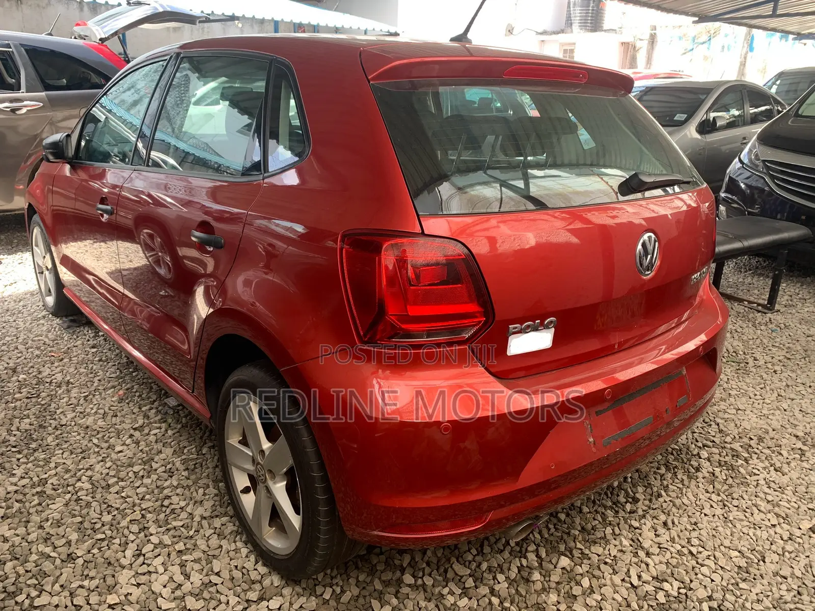 Volkswagen Polo 2016 Red