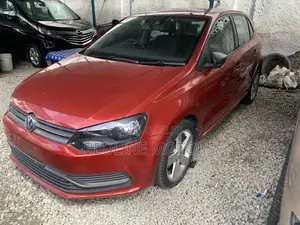 Volkswagen Polo 2016 Red