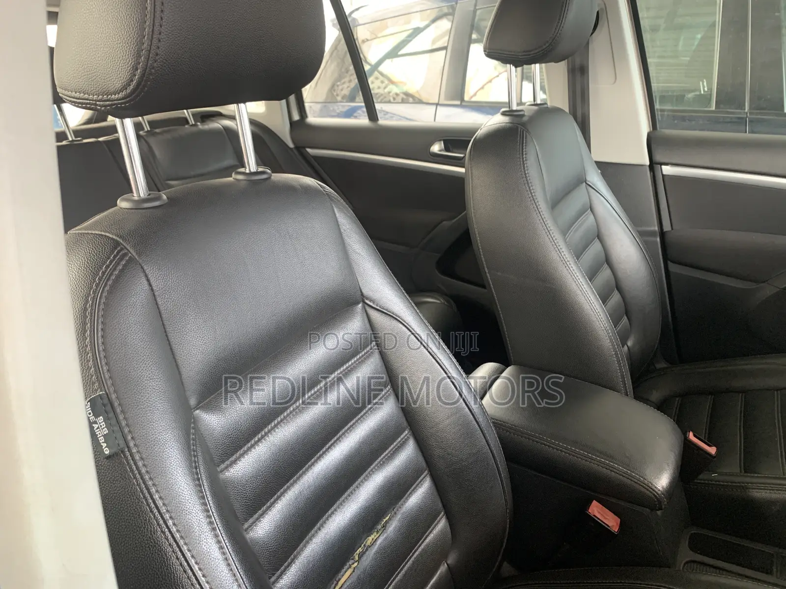 Volkswagen Tiguan R-Line AWD 4MOTION 2016 Gold
