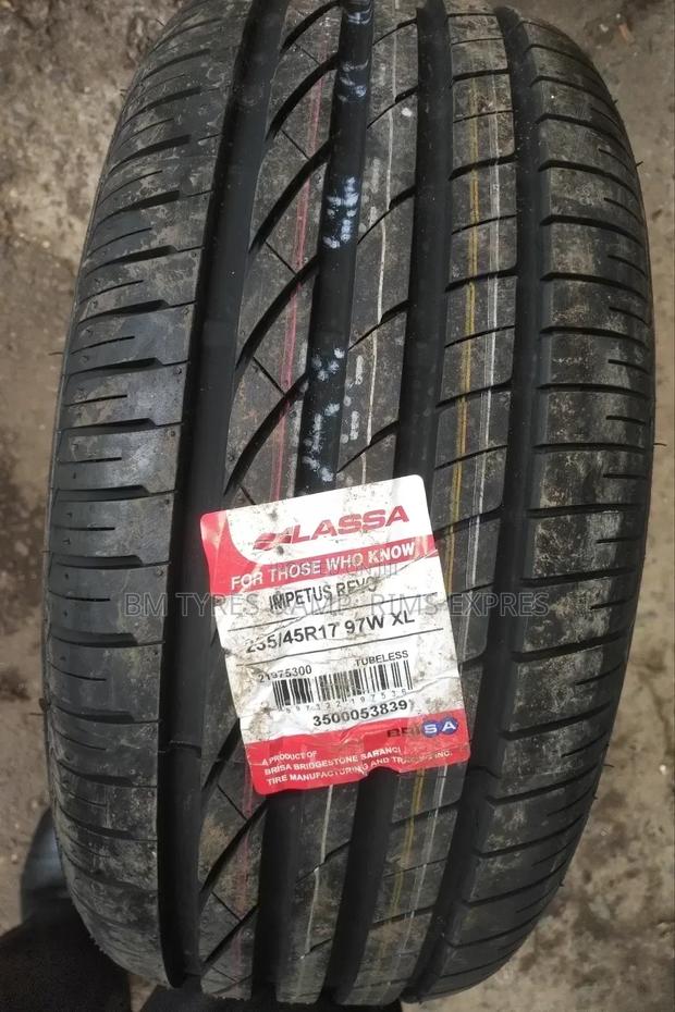 235 /45 R17 Lassa Tyres (Turkey) - main view