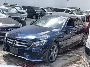 Mercedes-Benz C200 2018 Blue